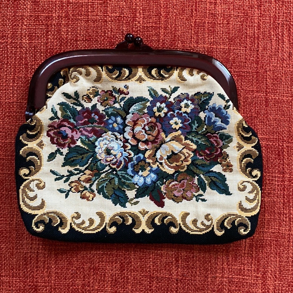 VTG Floral Tapestry Needlepoint Granny Victorian Clutch